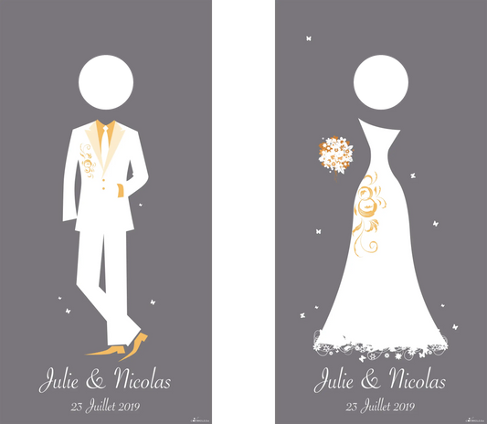 décor détaillé cornhole 2 planches marié et mariée, avec inscription de leurs prénoms et de la date de leur mariage, vue de face