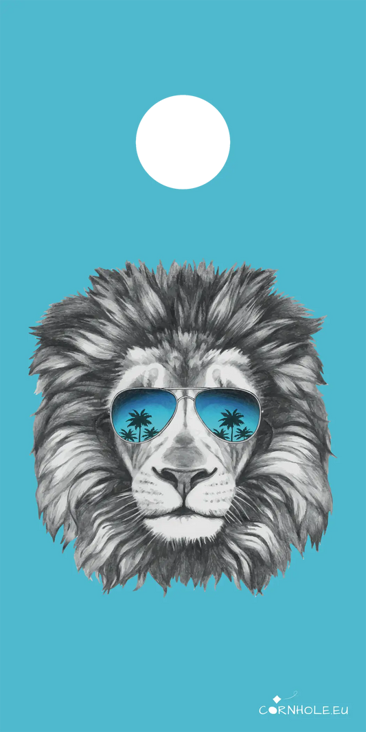 décor détaillé cornhole lion plutôt cool et ses lunettes de soleil, vue de face