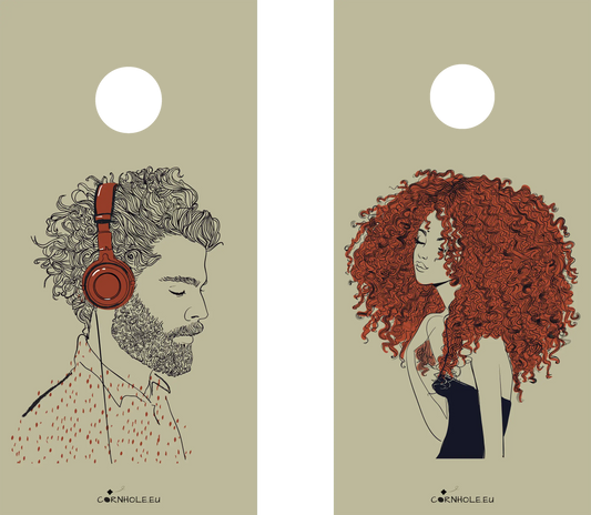 décor détaillé cornhole 2 planches jolie fille avec les cheveux bouclés, beau garçon qui écoute de la musique, vue de face