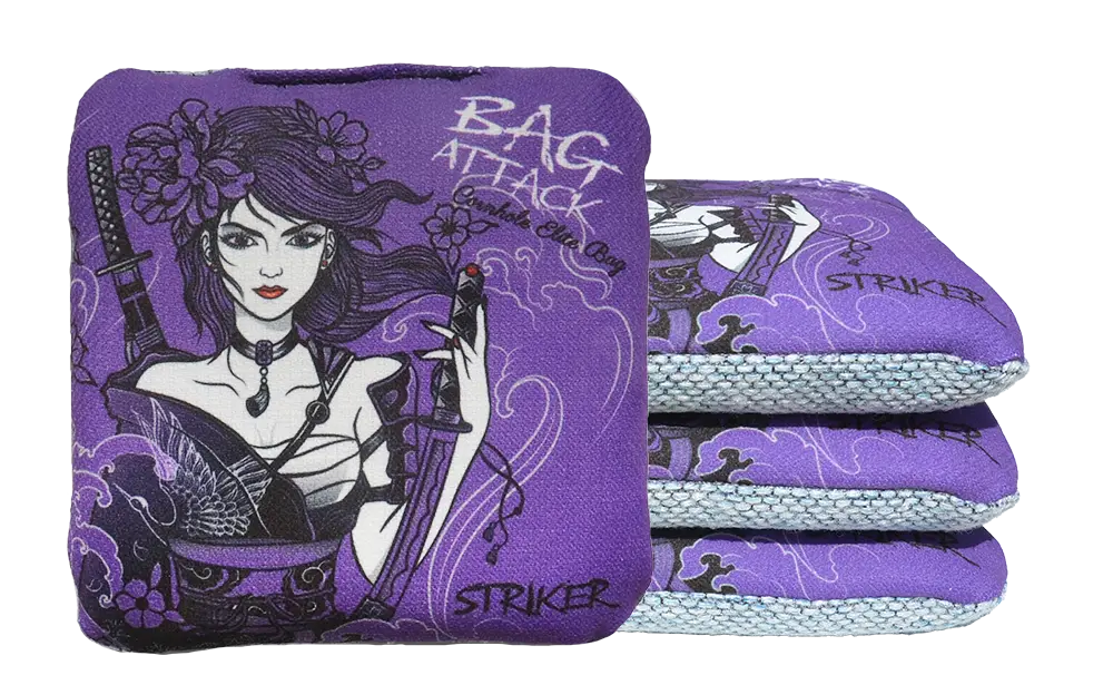 4 sacs de cornhole Pro de compétition ninja sur fond violet, vue de face