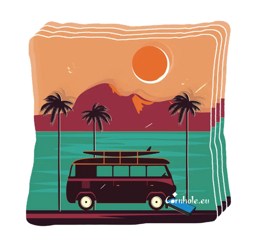 4 sacs de cornhole van de surf devant le soleil couchant de californie, vue de face