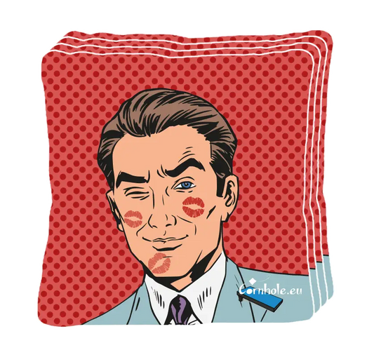 4 sacs de cornhole playboy couvert de baisers, vue de face